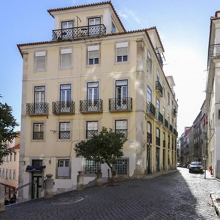 Chiado Views By Homing Apartment Lisbon Bagian luar foto