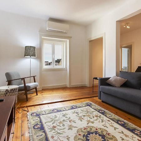 Chiado Views By Homing Apartment Lisbon Bagian luar foto
