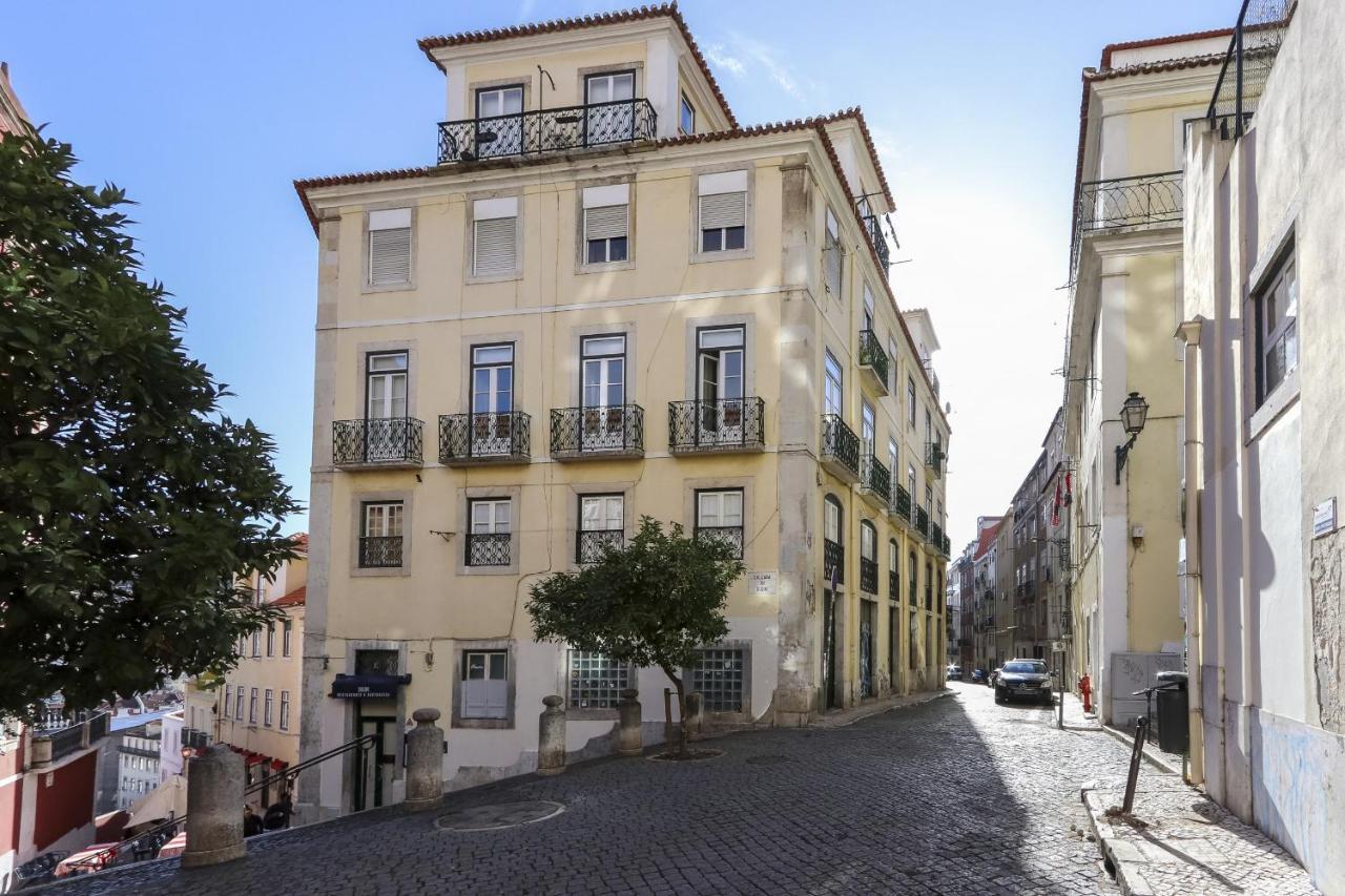 Chiado Views By Homing Apartment Lisbon Bagian luar foto