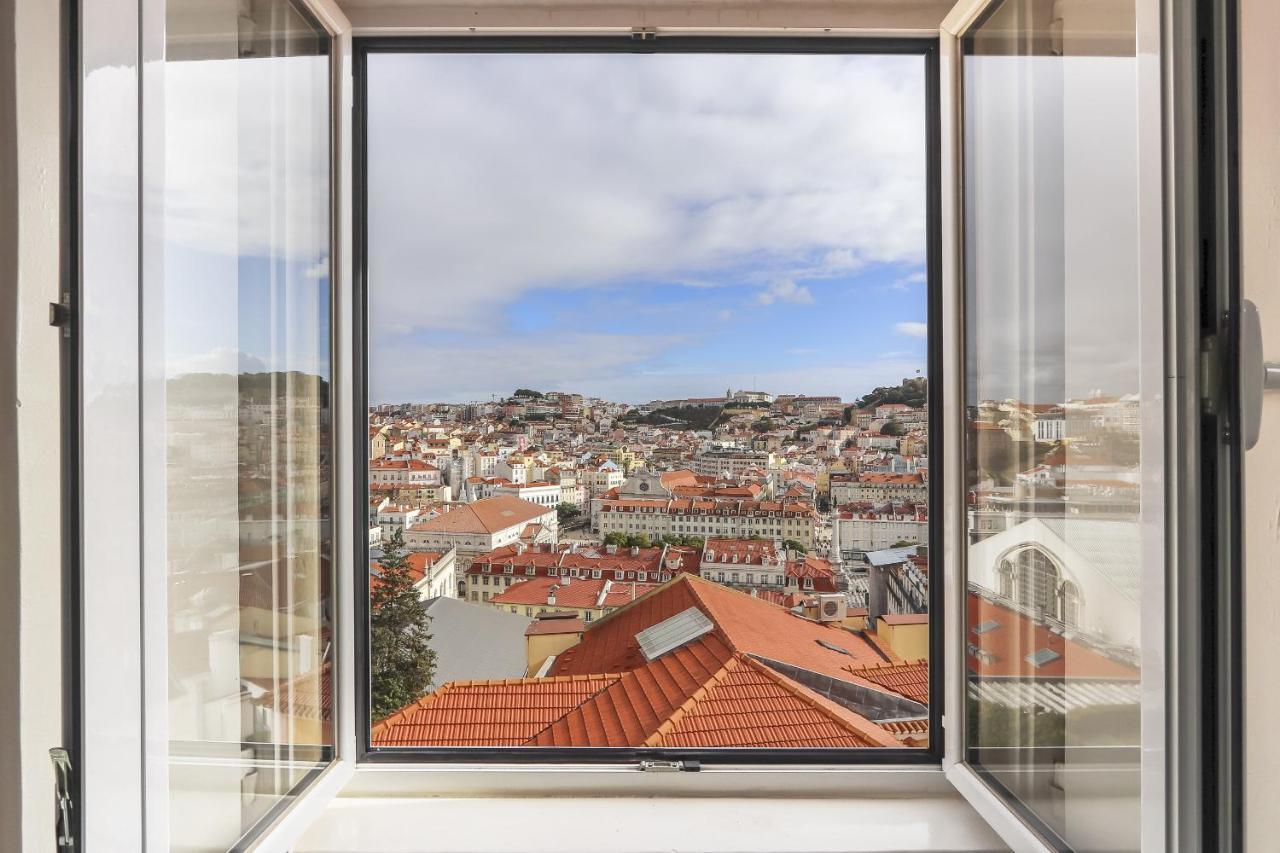 Chiado Views By Homing Apartment Lisbon Bagian luar foto